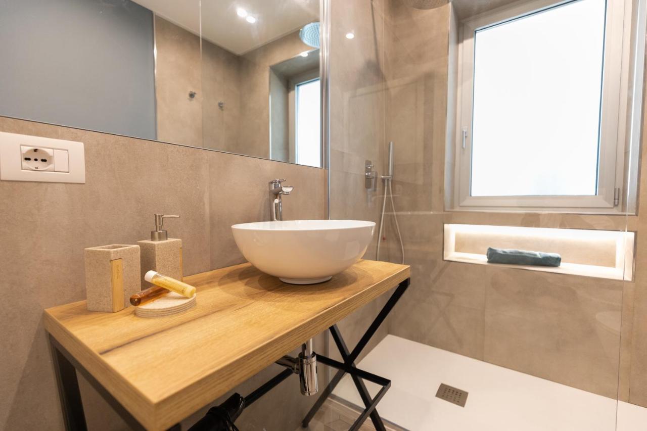 Molo Brin Rooms & Suites オルビア エクステリア 写真
